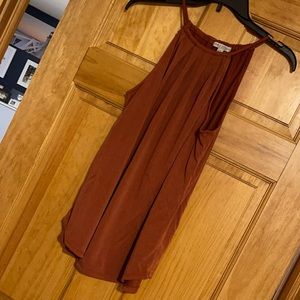 Women’s halter tank top